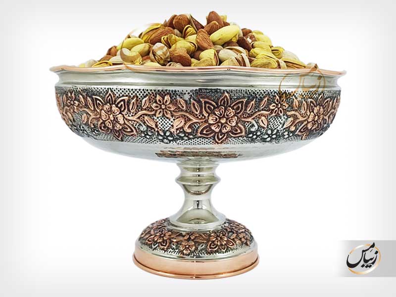 آجیل خوری مسی طرح گل برجسته ( مسفام ) پایه دار zm102